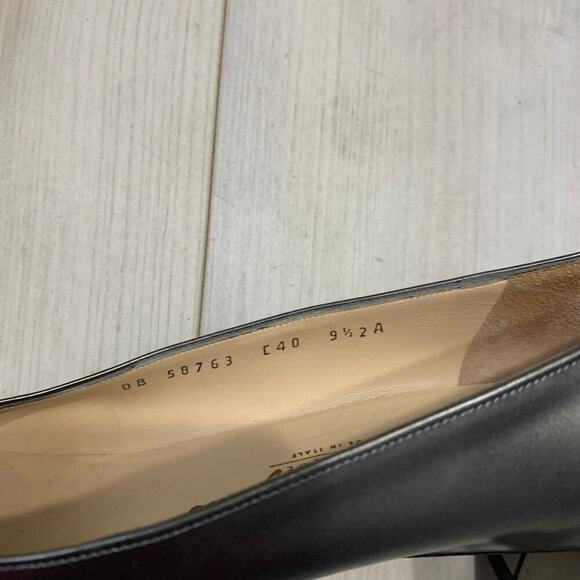 Salvatore Ferragamo Vintage Pumps Size 39.5 - Picture 5 of 6